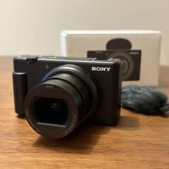 【美品】SONY ZV-1M2 デジタルカメラ 本体　ブラックのサムネイル