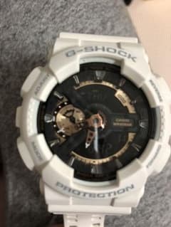 G-SHOCKゴールドのサムネイル