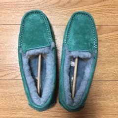 UGG⭐️モカシン⭐️希少のサムネイル