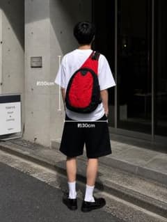 90s NIKE ワンショルダー 赤黒 y2k テック ボディバッグ - メルカリ
