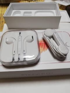 iPhoneイヤホン純正のサムネイル