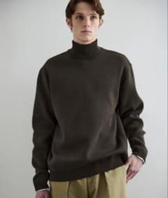 【美品】UNITEDTOKYOユナイテッドトウキョウメンズニット01のサムネイル