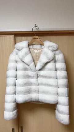 新品限定◇ゴージャス肌触り最高級レッキスコート◇毛皮リアルファー