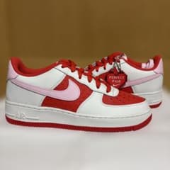 NIKE ナイキ エアフォース1 ロー GS バレンタインデイ 24.5cm - メルカリ