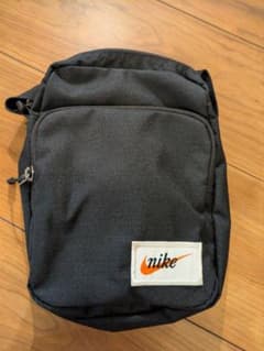 Nike ブラック サコッシュのサムネイル