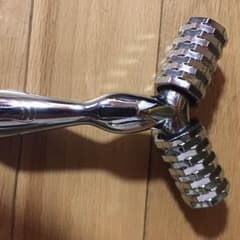 プラチナ 美顔 コロコロローラーのサムネイル