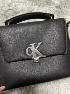 Calvin Klein ショルダーバッグのサムネイル