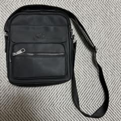 LACOSTE ショルダーバッグ ブラックのサムネイル