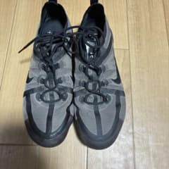 NIKE AIR VAPORMAX ブラック スニーカーのサムネイル