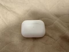 Apple AirPods Pro 充電ケースのみ　ケース付きのサムネイル