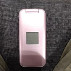 docomo らくらくホン F-01M ピンク 卓上ホルダ付【中古良品】 docomo らくらくホン F-01M ピンク 充電器＆卓上ホルダ付き - メルカリ