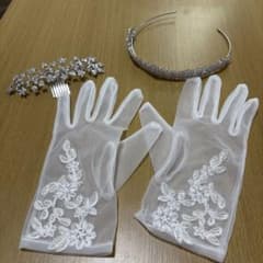 ウェディング小物　グローブ　ヘアードレス　ティアラのサムネイル
