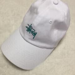 STUSSY キャップ ホワイト 男女兼用のサムネイル