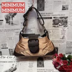 MINIMUM MUM MUM ハンドバッグ ゴールドサテン調 バックル ベルト