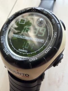 スント ベクター SUUNTO VECTOR カーキ 腕時計 スポーツウォッチ