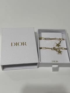 Dior 星型チャーム ゴールドアクセサリーのサムネイル