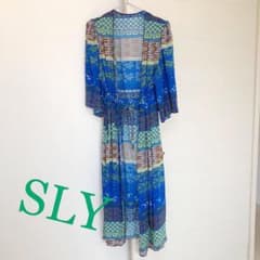 最終値下げ 花柄 ロングワンピース SLY エスニックのサムネイル