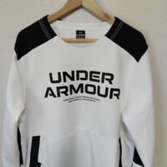 UNDER ARMOUR　カットソー 2XLサイズ