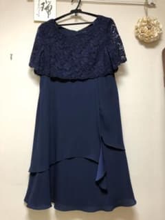 La Defenceの結婚式向けドレス | 胸元にレース有 | 未使用・美品のサムネイル