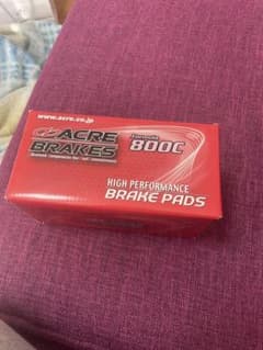 最終値下げ　アクレ800c  ブレーキパッドのサムネイル