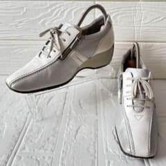 ASICS Pedala sneakers, size 23cm (EE), side zip, wedge sole.