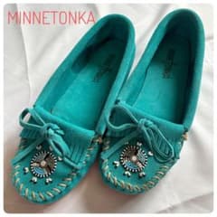 Minnetonka モカシン ターコイズブルー ビーズ装飾のサムネイル