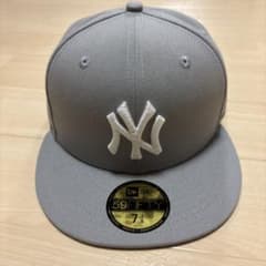 NEW ERA ニューヨークヤンキース キャップ グレー 7 3/8のサムネイル
