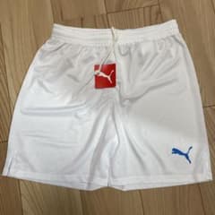 PUMA ホワイト ハーフパンツ Mサイズのサムネイル