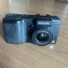RICOH GX200 デジタルカメラのサムネイル