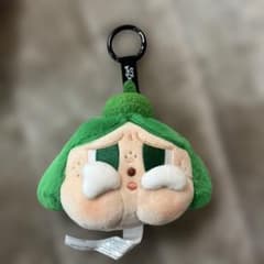 POP MART CRYBABY CHERRY ぬいぐるみ　本物のサムネイル