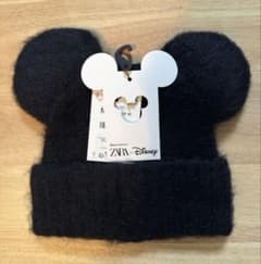 大人用　ZARA ミッキーマウス耳ニット帽　HARRY LAMBERT ZARA ハリーランバートコラボ ミッキーマウスの耳付きニット帽