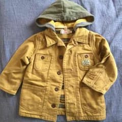 新品、未使用 ブランシェス ＲAD CHAＰ アウターのサムネイル