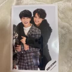 渡辺翔太 松村北斗 公式写真のサムネイル