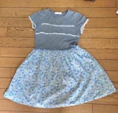 familiar　花柄ワンピース　130のサムネイル