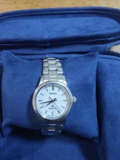 Grand Seiko シルバー 時計 ケース付きのサムネイル