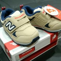 新品new balanceスニーカー♡のサムネイル