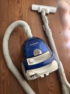 (故障品)Panasonic キャニスター掃除機 本体のサムネイル