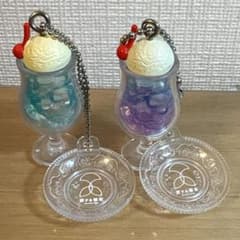 ✧*✧様 旅する喫茶 クリームソーダ ミニチュアチャーム 2個セットのサムネイル
