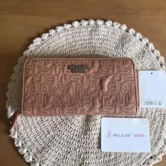 お値下げ　PAUL&JOE SISTER 牛革　長財布のサムネイル