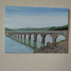 油彩画 風景画 アーチ橋 自動車 街並み キャンバス 北海道油彩自作風景画、上士幌町旧国鉄士幌線、タウシュベツ川橋梁