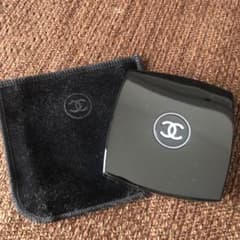CHANEL  アイシャドウのサムネイル