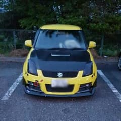 zc31s スイフトスポーツ　ボンネットのサムネイル