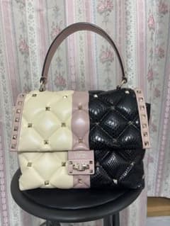 VALENTINO ロックスタッズ ハンドバッグ - メルカリ