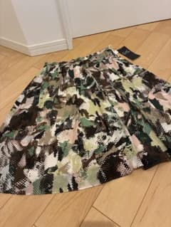 定価19,000円　COUP DE CHANCE 迷彩柄 フレアスカートのサムネイル