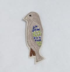 難あり 希少 SallyScott サリースコット 鳥 ブローチ 刺繍 ビーズ