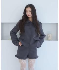 Smyeon フリルデザインコンパクトジャケット ショートパンツ 