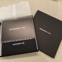 ポルシェ2023カレンダーのサムネイル
