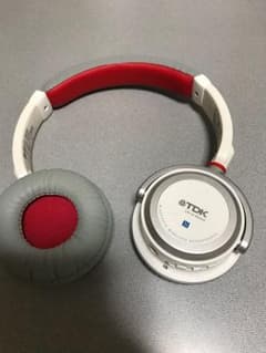 Bluetooth対応 ヘッドフォンのサムネイル