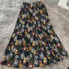 花柄ロングスカートのサムネイル