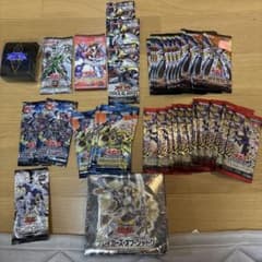 遊戯王OCG 未開封パック、BOX まとめ売り - メルカリ